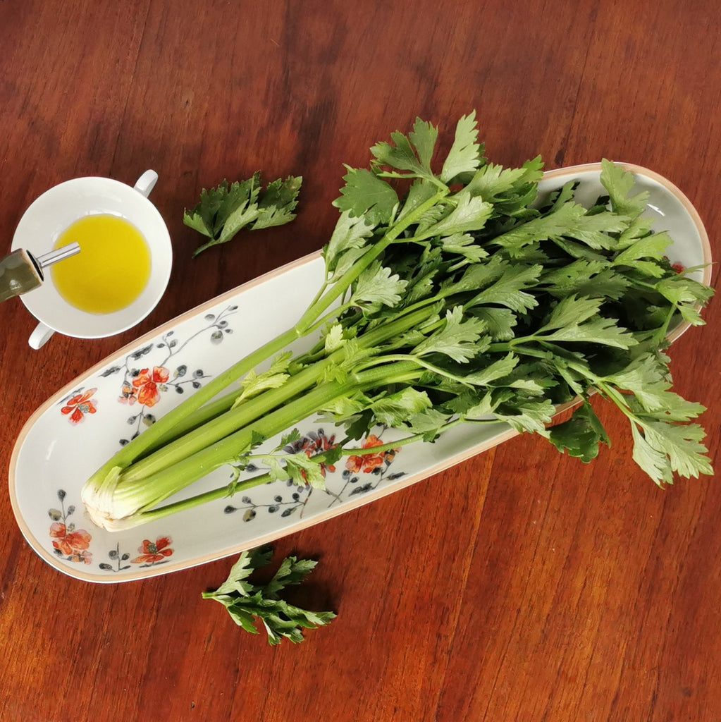 Organic Celery: Sustainable source of fiber, helps lower cholesterol, supports liver health. Regenerative cultivation.